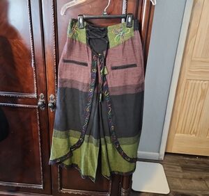 Multicolor Embroidered Women's Loose Pants